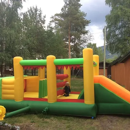 福鲁里露营旅馆