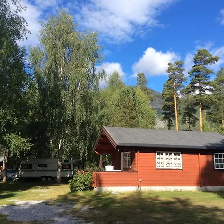 福鲁里露营旅馆